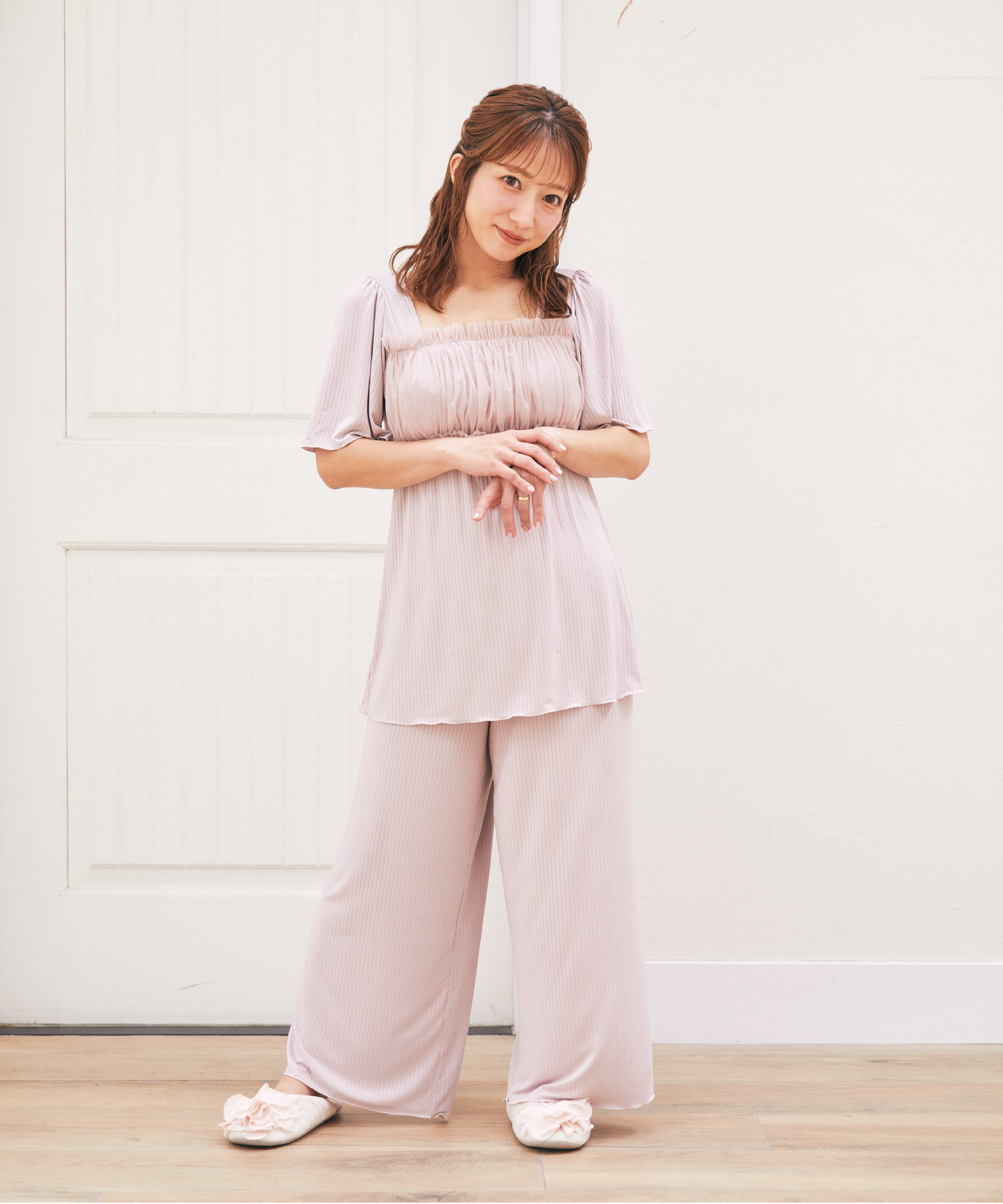 CUP IN ROOMWEAR – Parsley CUP IN ROOMWEAR – Parsley