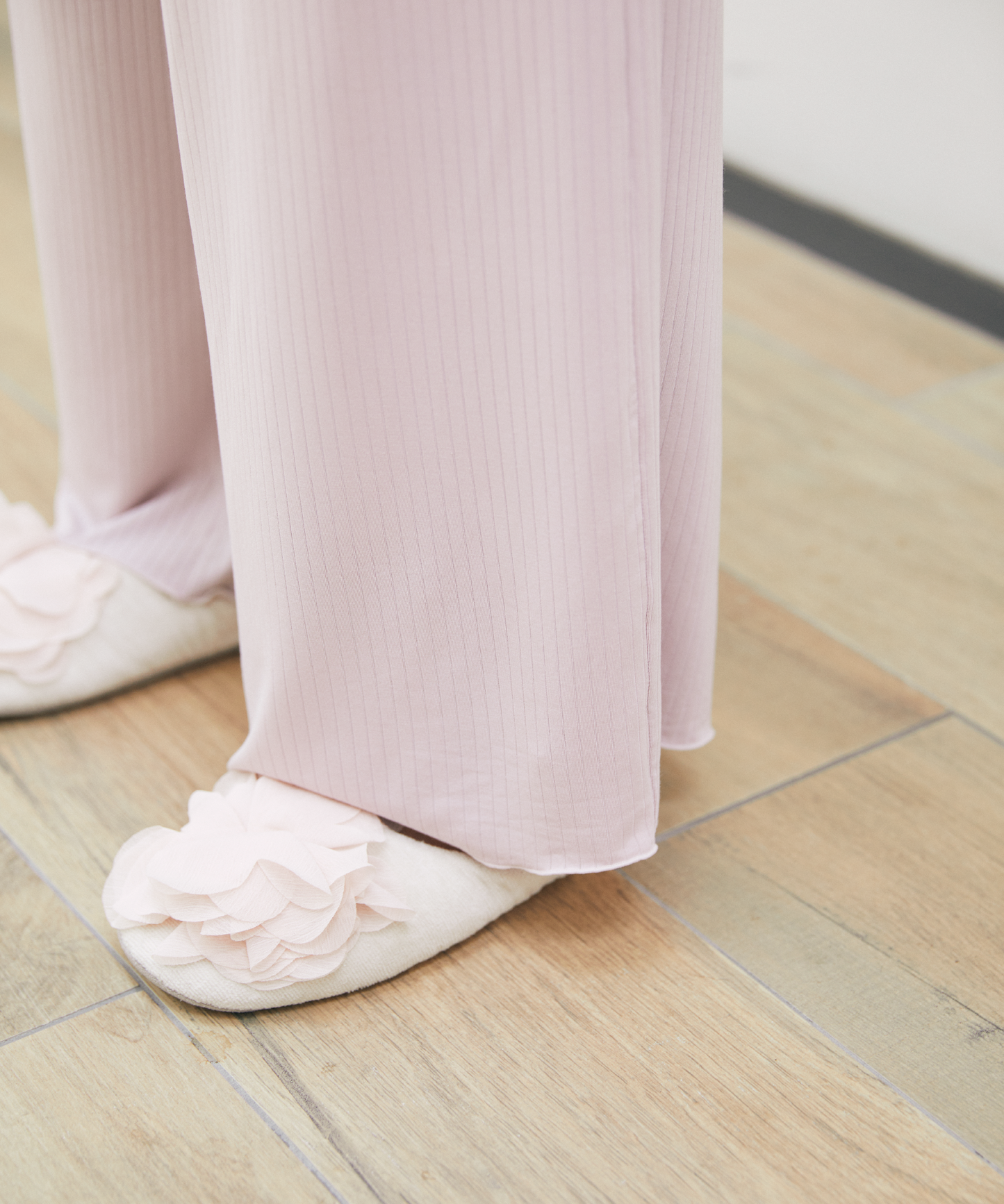 CUP IN ROOMWEAR – Parsley CUP IN ROOMWEAR – Parsley